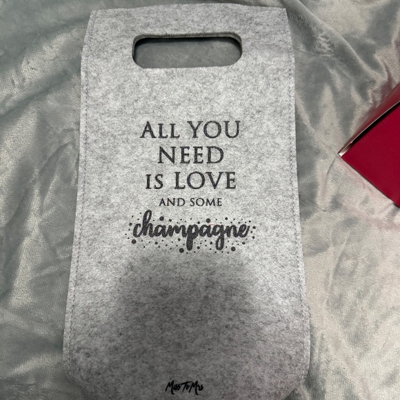 Miss to Mrs box - Picture 3 of 9